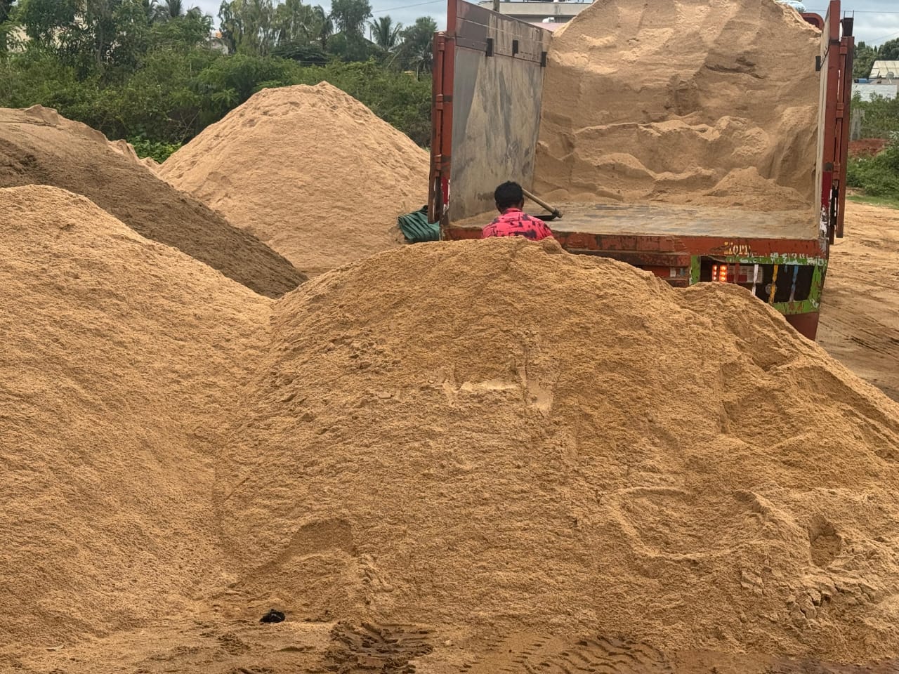 Construction Sand